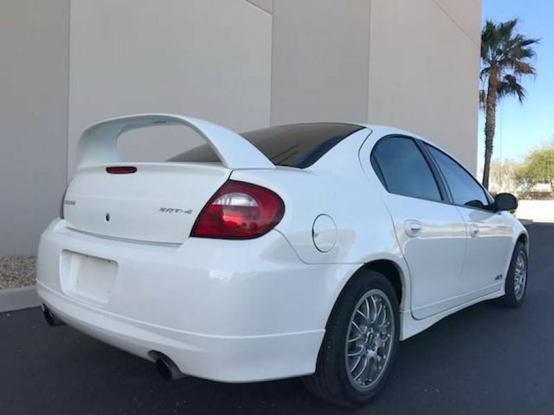 Illustration for article titled At $14,800, Could You Get Enthused About Owning This 2005 Dodge Neon ACR?